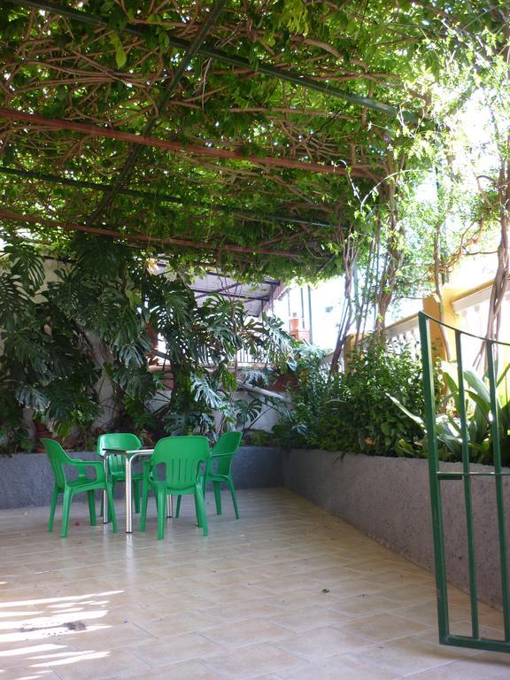 Hotel Las Flores Толокос Экстерьер фото